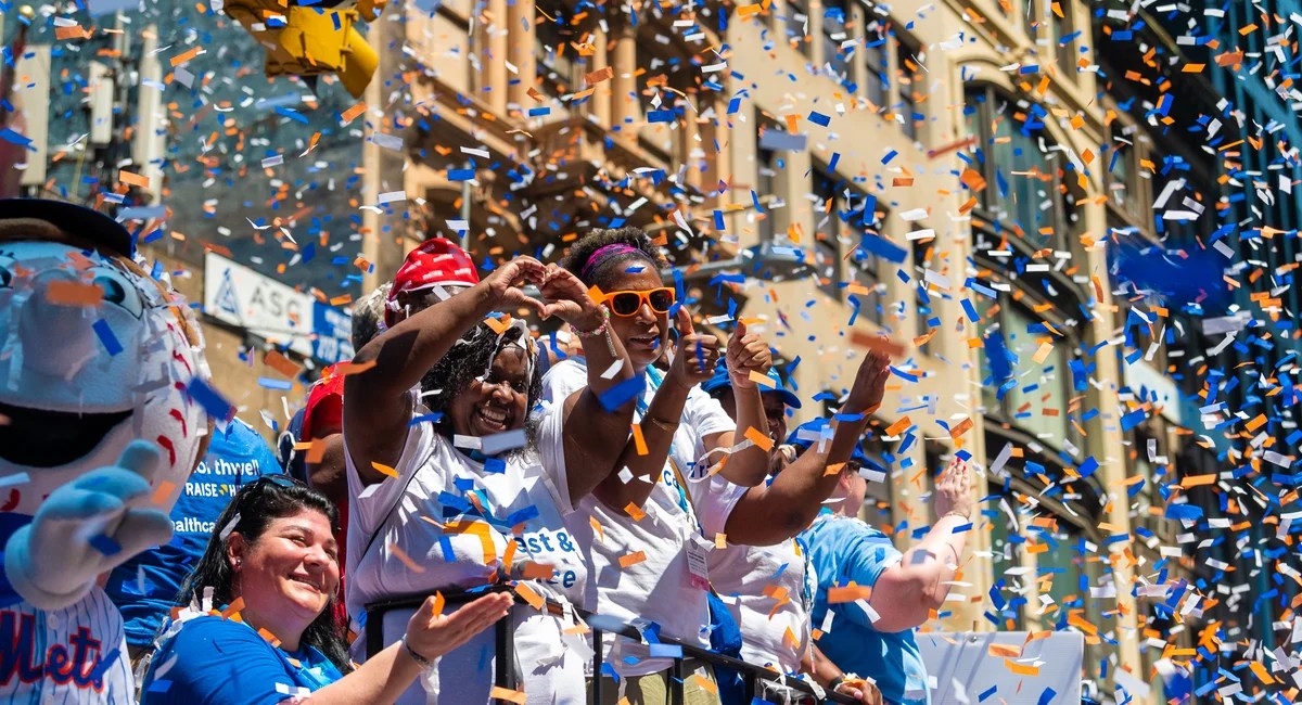 NYC Schools OPEN During Knicks Parade? Mayor Mamdani Explains! (2026)
